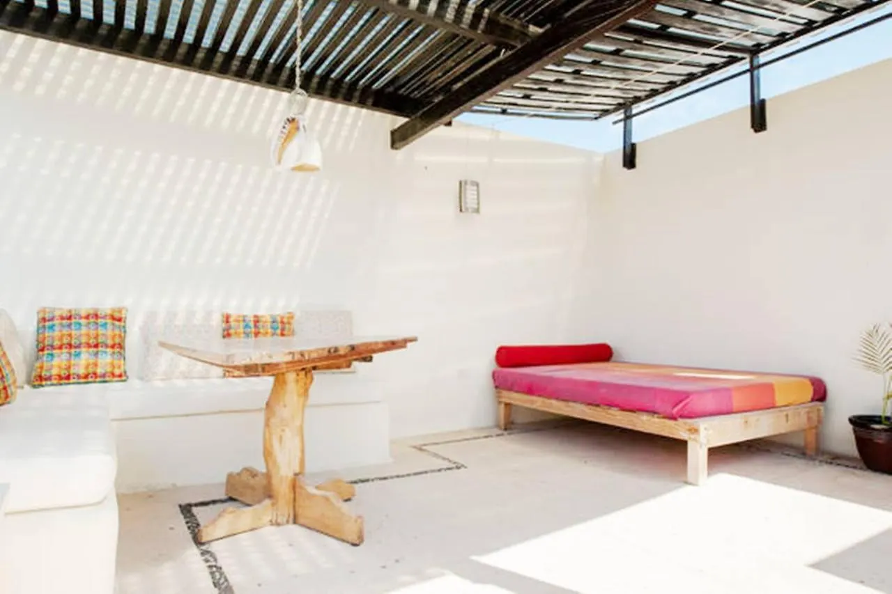 Meridian 306 Playa del Carmen 0*,